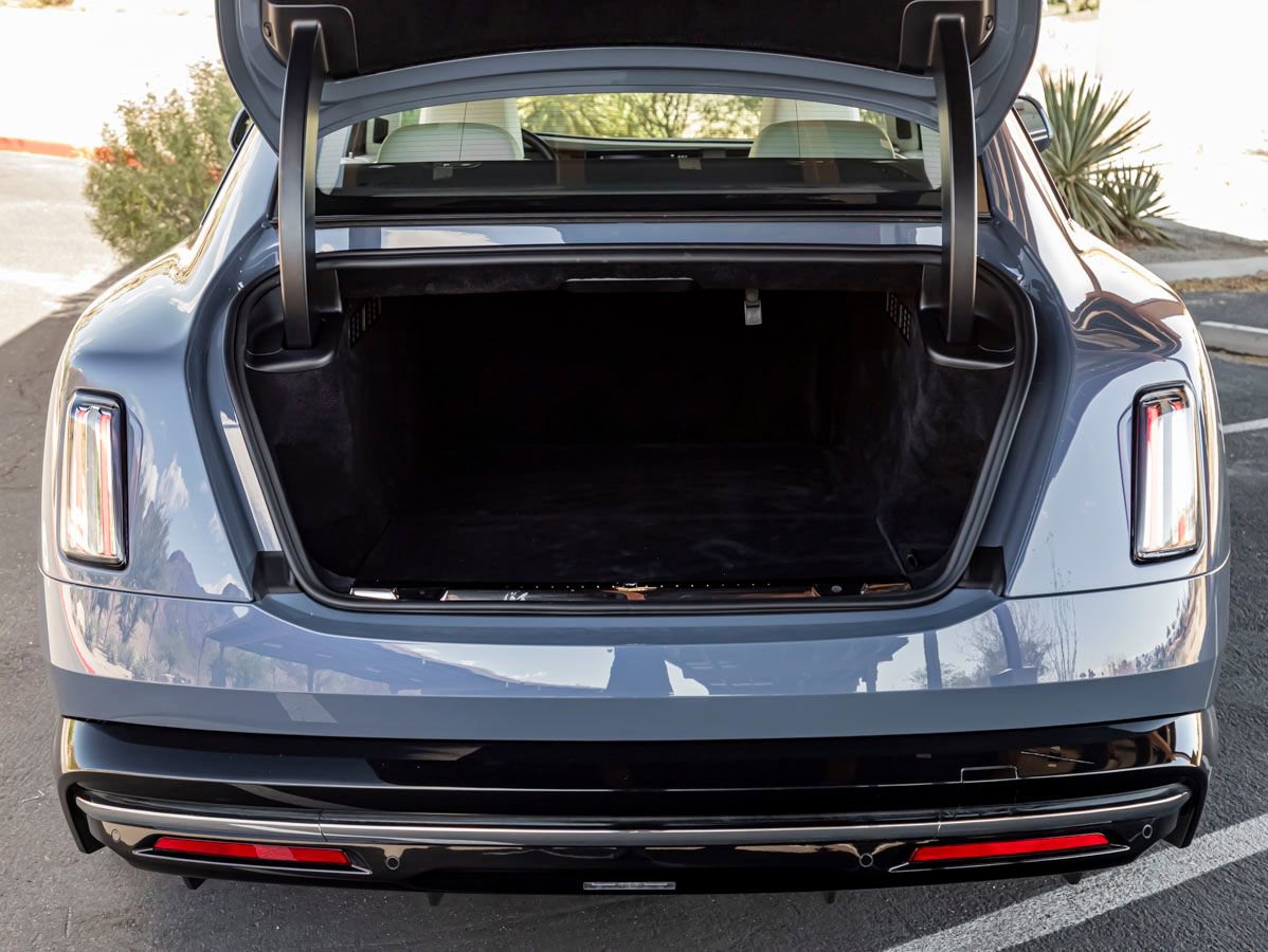 Certified 2025 Rolls-Royce Spectre image 24