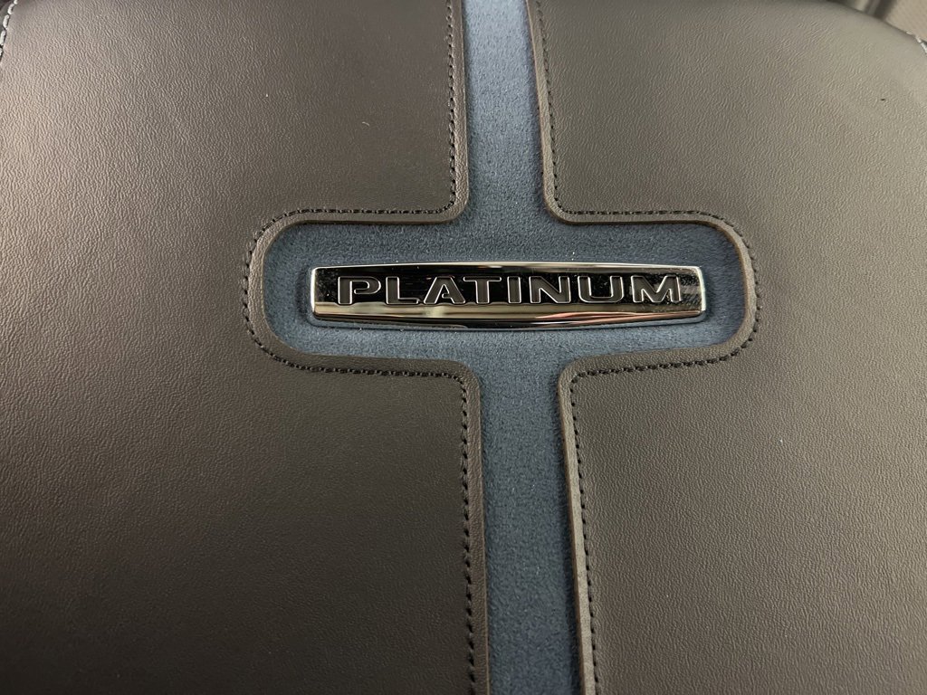 New 2025 Ford F250 Platinum image 32