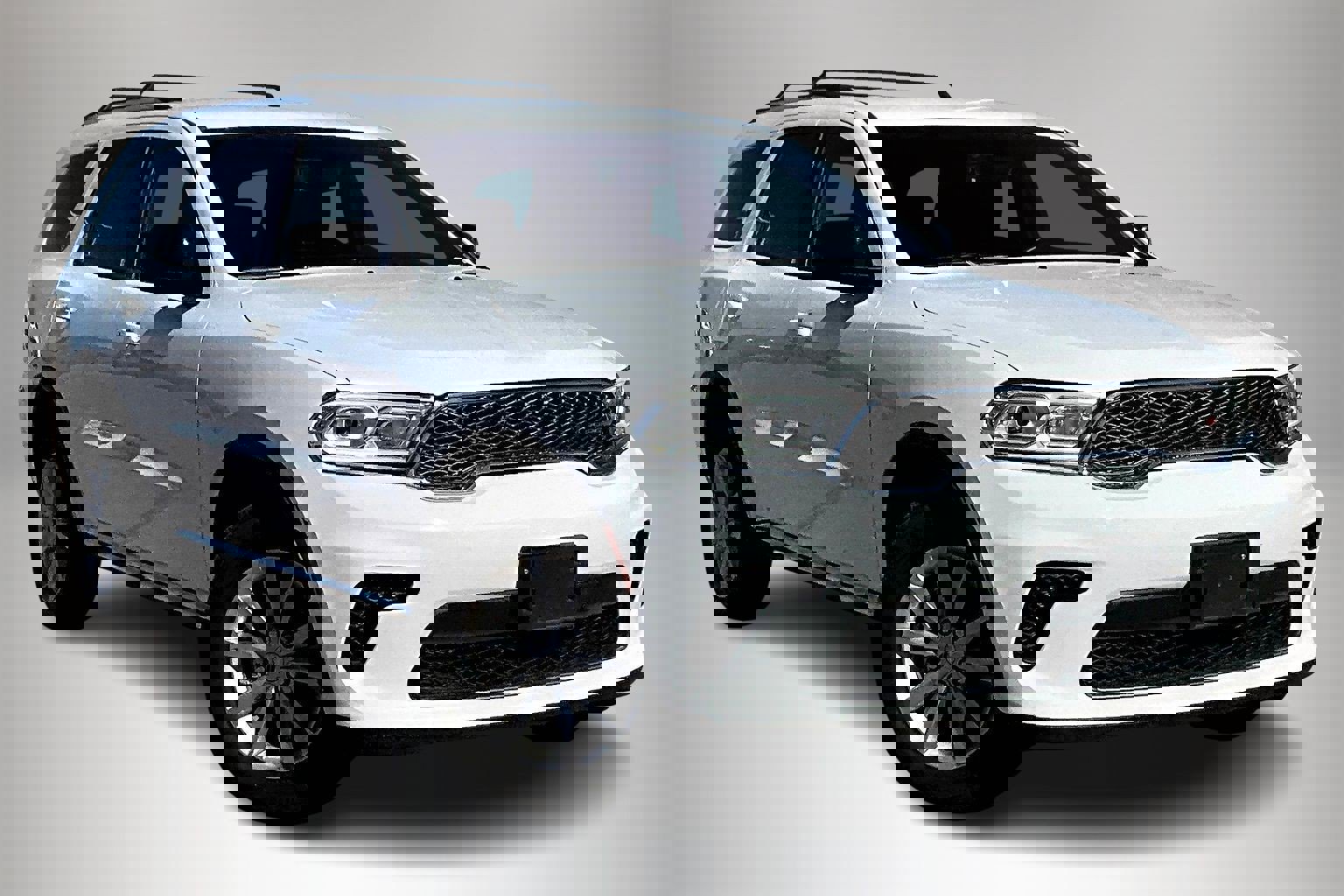 Used 2024 Dodge Durango SXT image 1