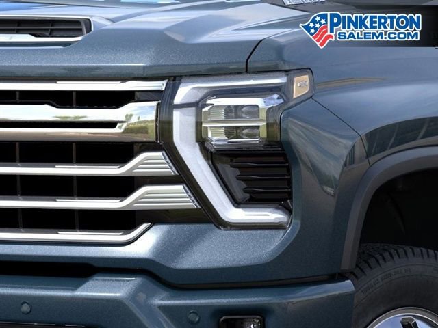 New 2026 Chevrolet Silverado 3500 High Country w/ Technology Package image 10