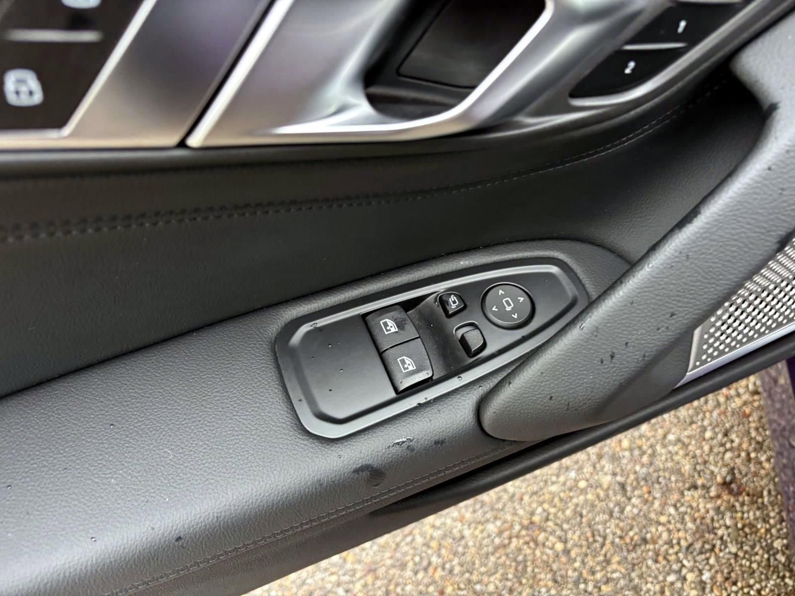 Used 2025 BMW Z4 M40i w/ Premium Package RWD image 13