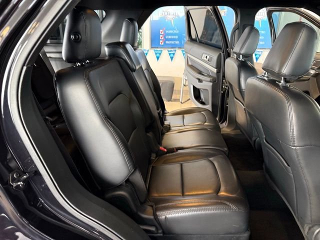 Used 2019 Ford Explorer XLT w/ Equipment Group 202A image 23