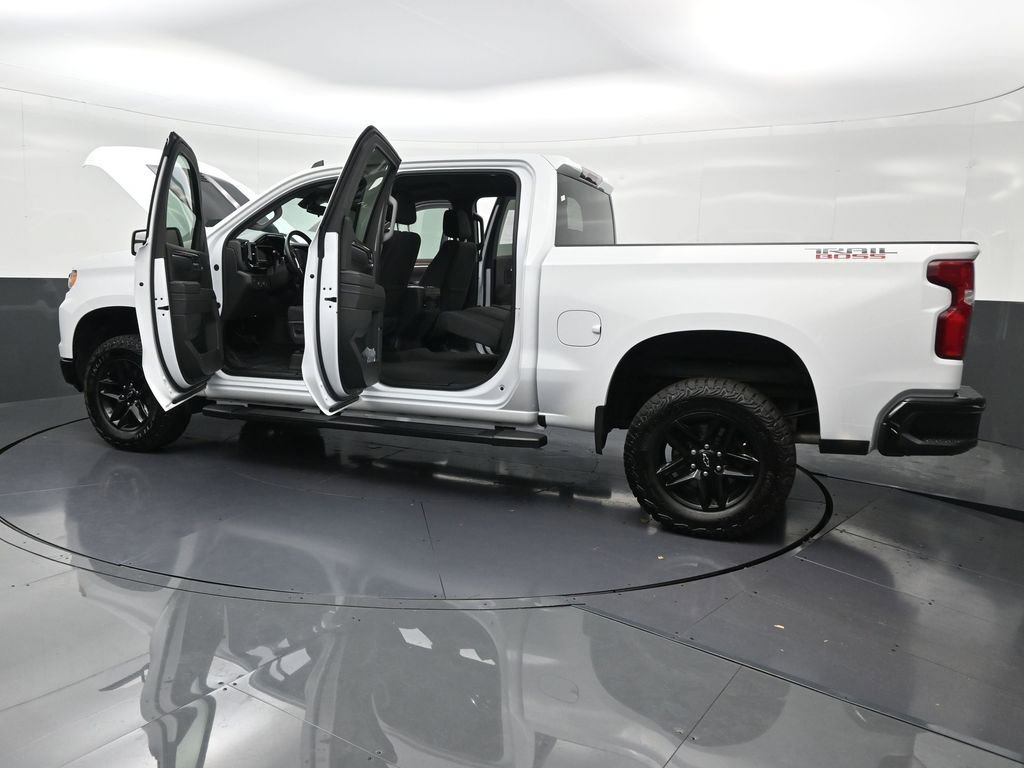 Used 2024 Chevrolet Silverado 1500 LT Trail Boss image 36