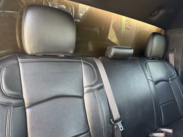 Used 2022 RAM 3500 Big Horn image 12