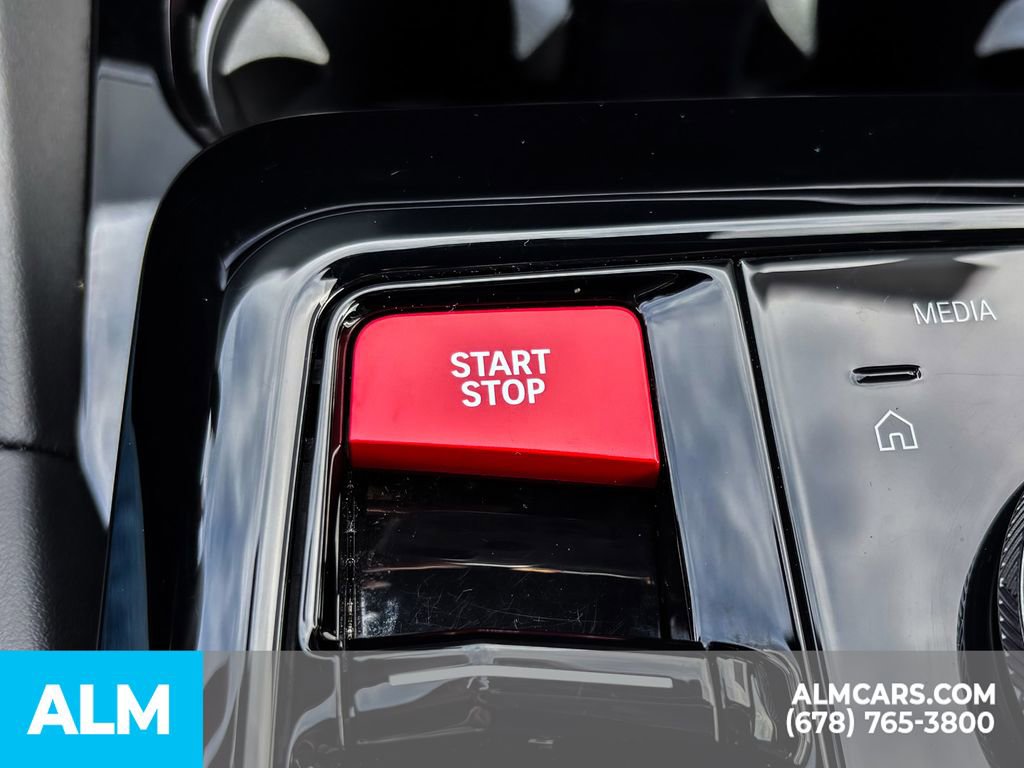 Used 2026 BMW M5 w/ Executive Package image 23