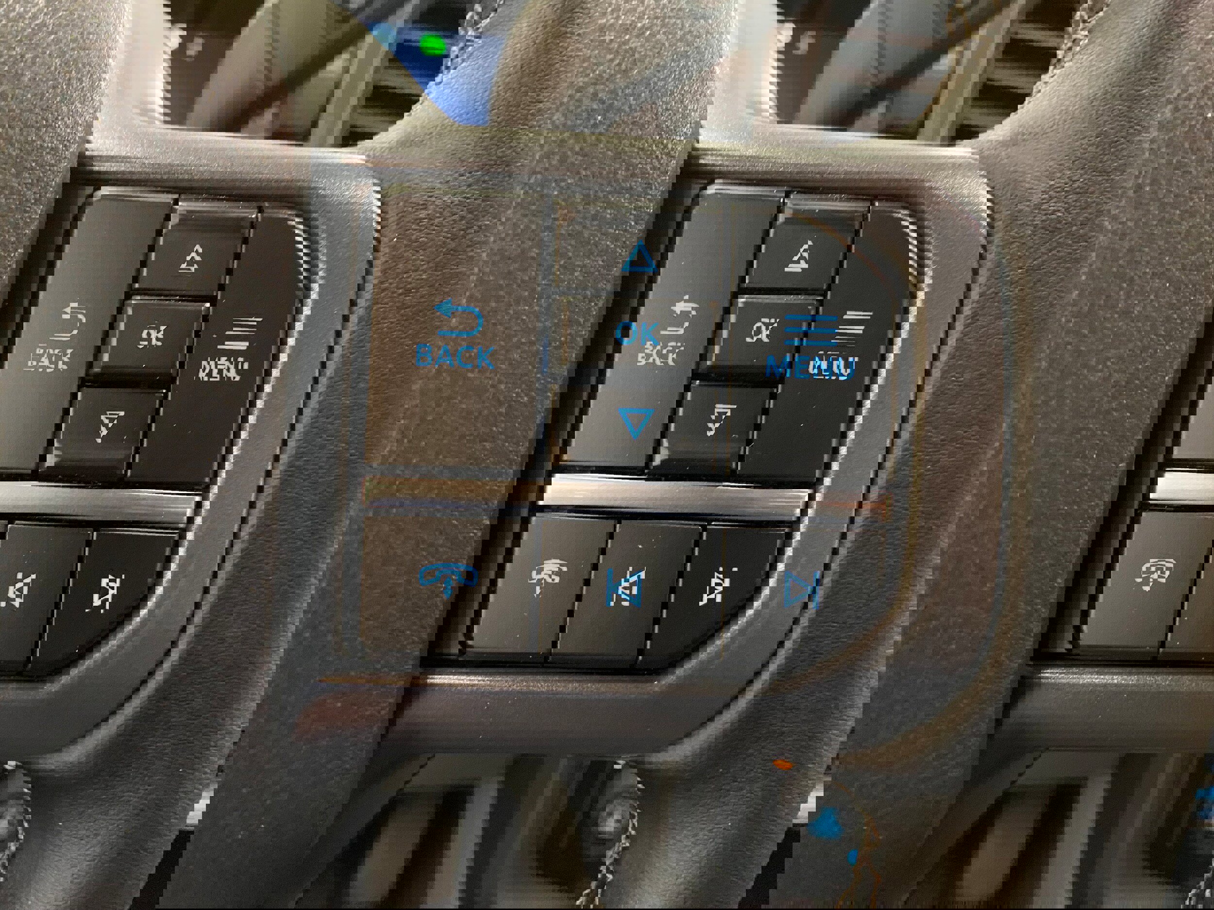 New 2025 Ford F150 XLT w/ Equipment Group 303A High image 21