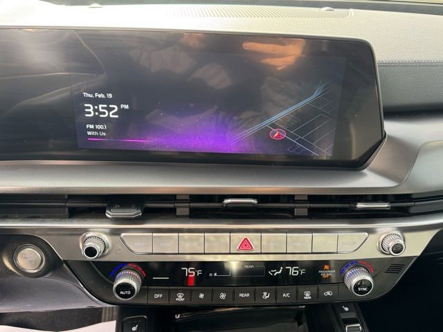 Used 2025 Kia Telluride S image 18