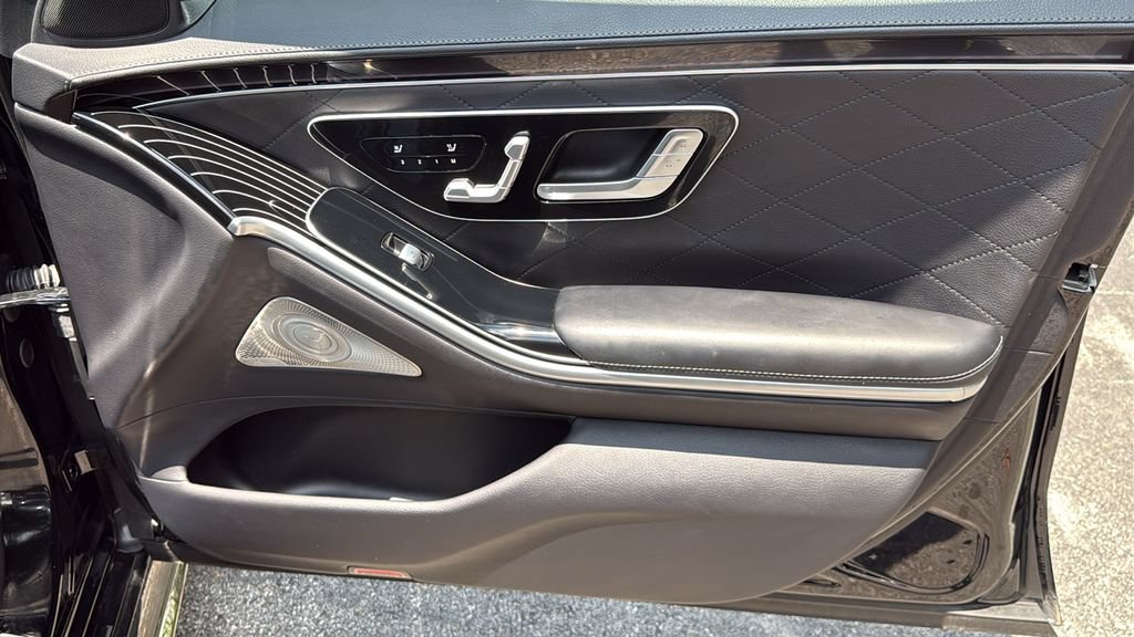 Certified 2024 Mercedes-Benz S 580 4MATIC Sedan image 13