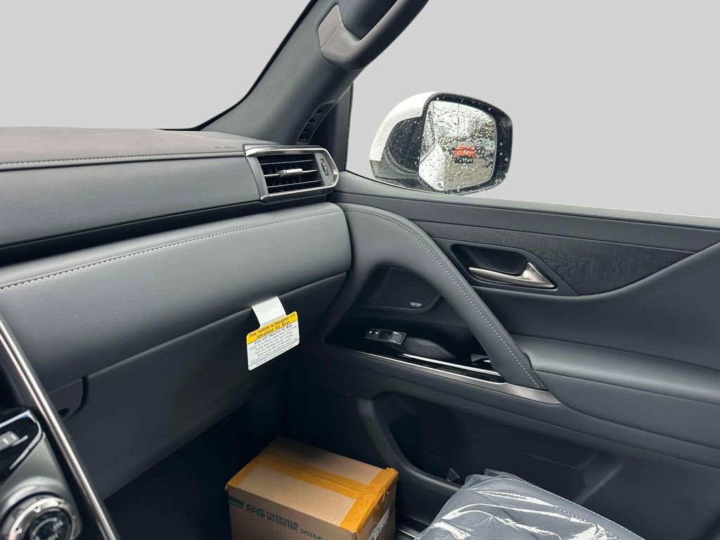 New 2026 Lexus LX 600 4WD w/ Luxury Package image 24