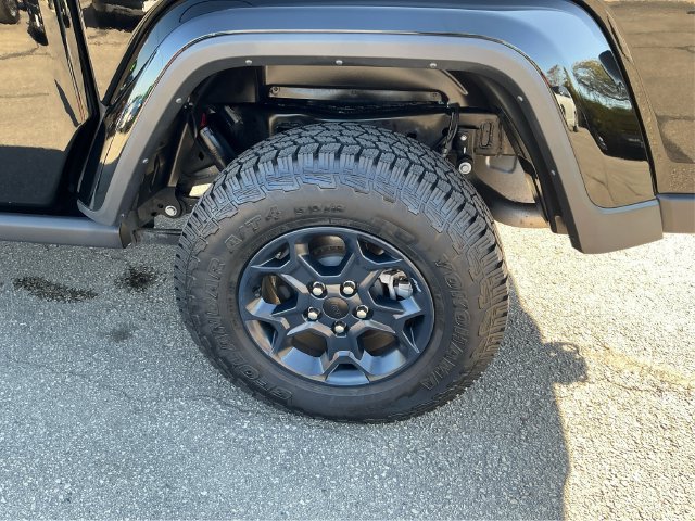 Used 2023 Jeep Gladiator Sport AWD/4WD image 19