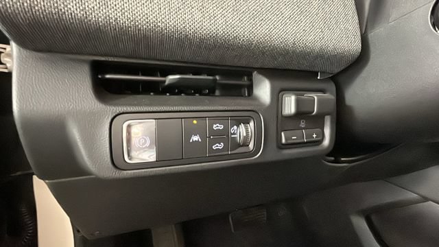 New 2026 GMC Sierra EV Elevation w/ Premium Package AWD/4WD image 20