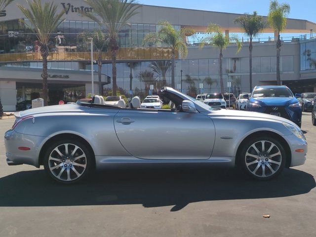 Used 2009 Lexus SC 430 Convertible image 4