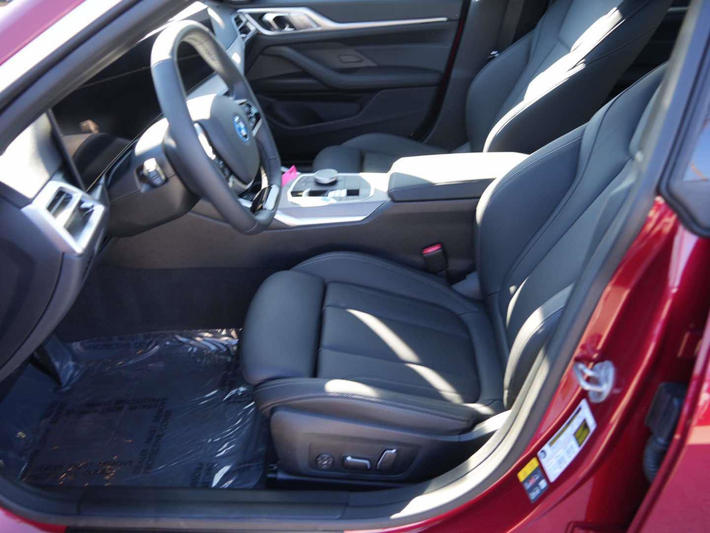 Certified 2025 BMW i4 xDrive40i w/ Premium Package image 15