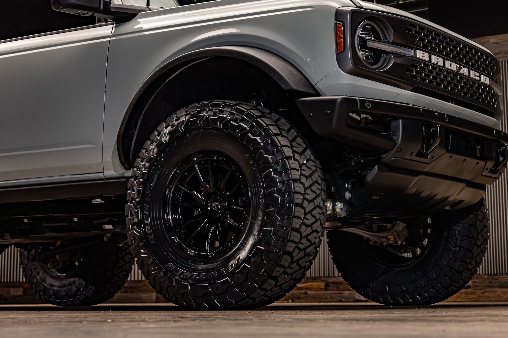 Used 2022 Ford Bronco Badlands image 16