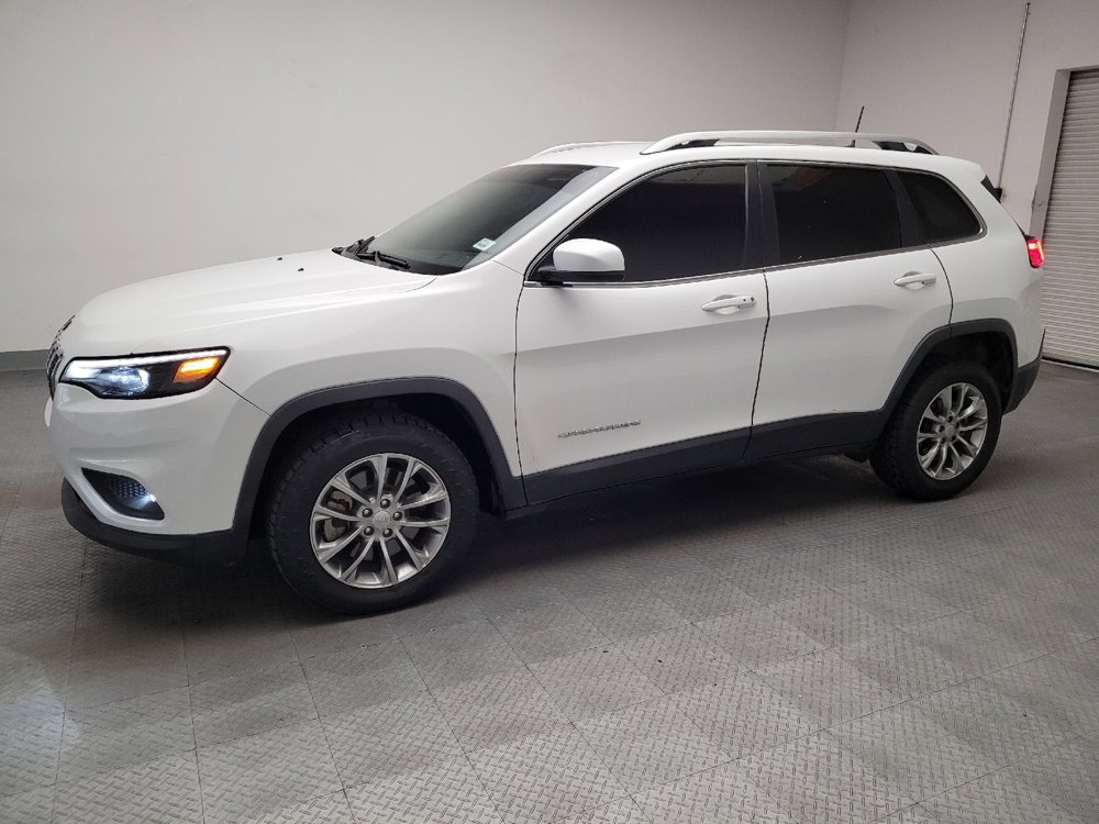 Used 2020 Jeep Cherokee Latitude Plus FWD image 2