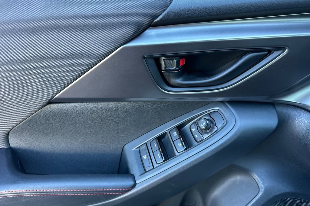 Certified 2025 Subaru Impreza 2.0i Sport image 11