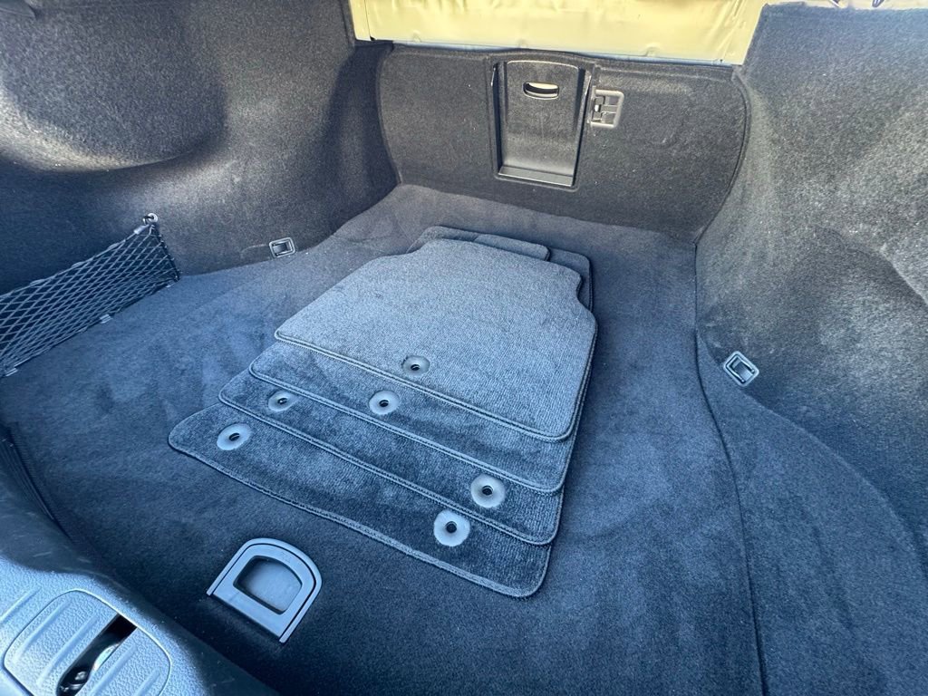 Used 2025 Genesis G80 2.5T image 37