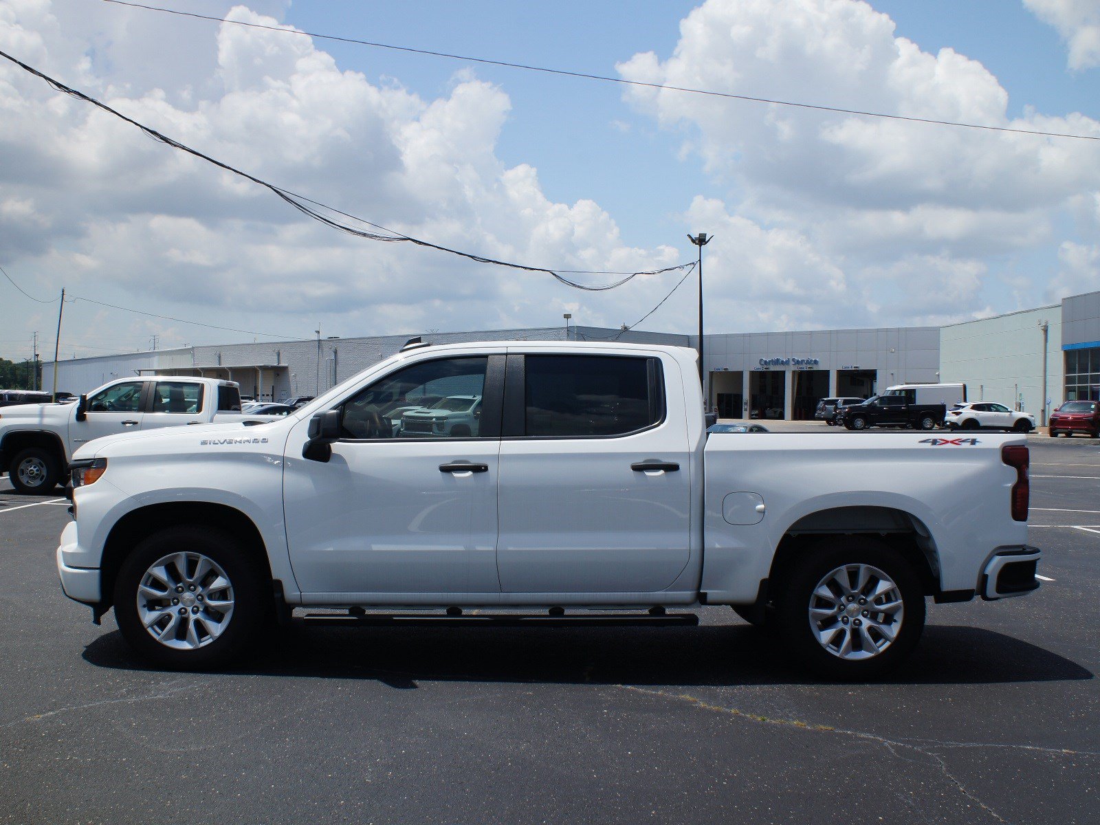 Used 2024 Chevrolet Silverado 1500 Custom AWD/4WD image 9