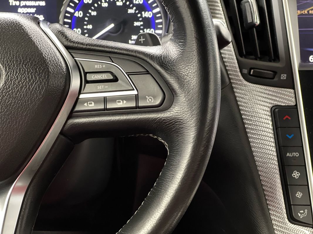 Used 2018 INFINITI Q60 Red Sport 400 w/ Sensory Package 3.0T Sport image 28