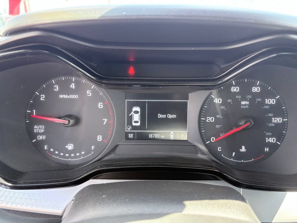 Used 2025 Chevrolet Trax LS FWD image 22