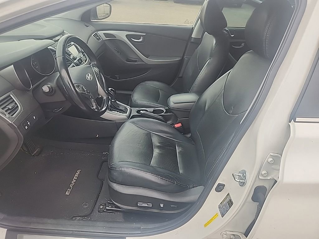 Used 2014 Hyundai Elantra Limited FWD image 18