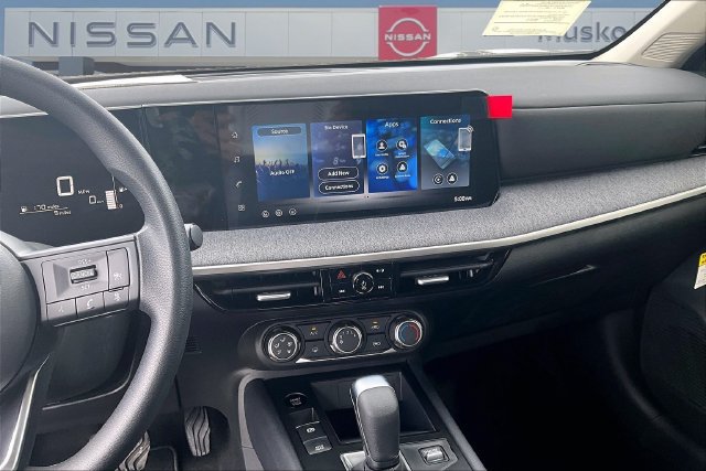 New 2026 Nissan Kicks S FWD image 11