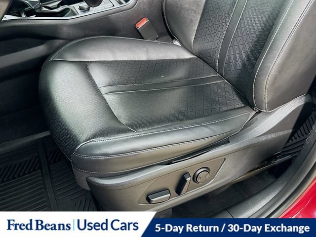 Used 2022 Kia Sorento S w/ Panoramic Sunroof Package AWD/4WD image 11
