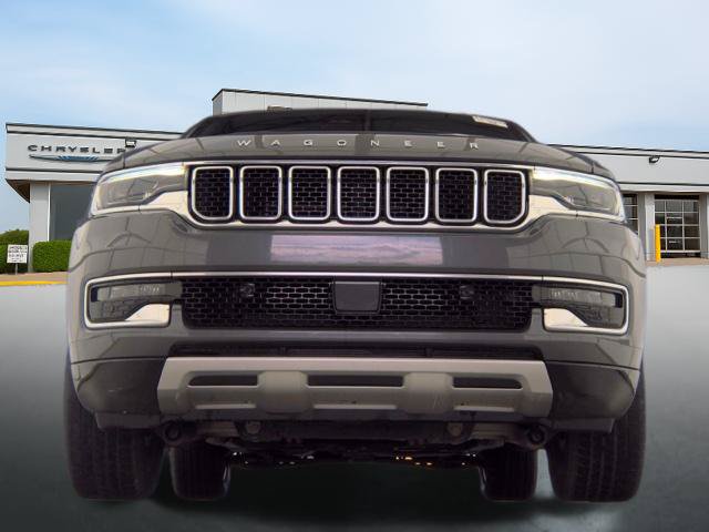 Used 2023 Jeep Wagoneer Series II AWD/4WD image 4