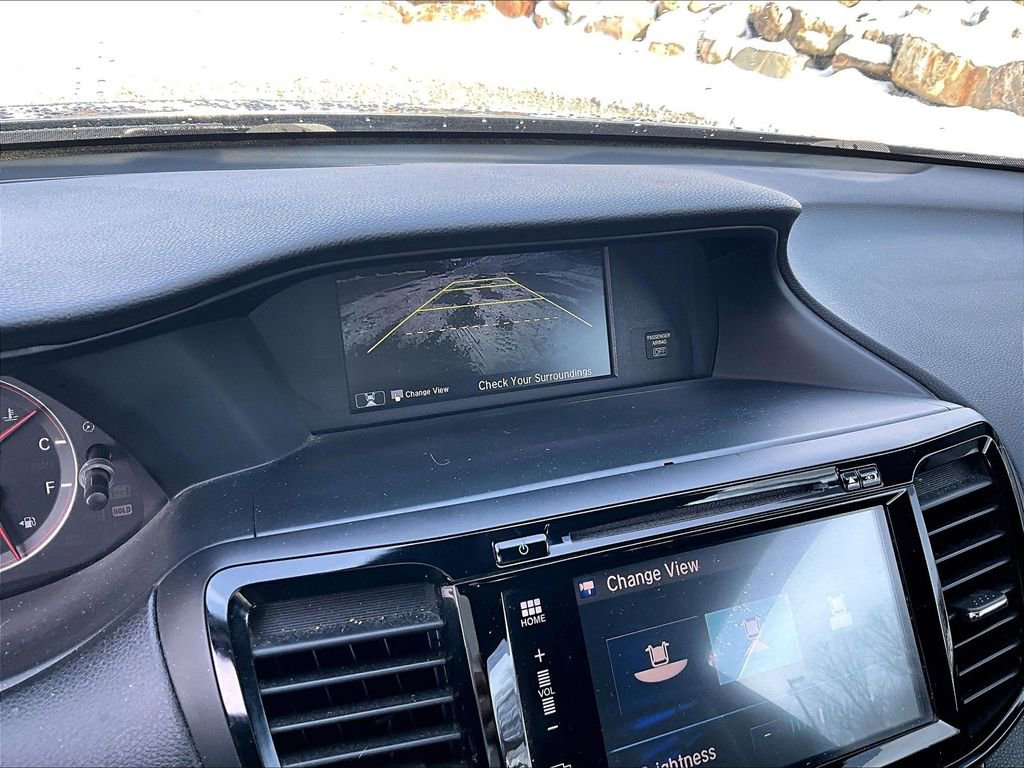 Used 2016 Honda Accord EX-L image 18