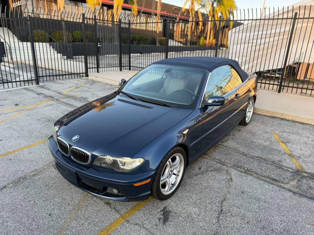 Used 2004 BMW 330Ci Convertible image 3