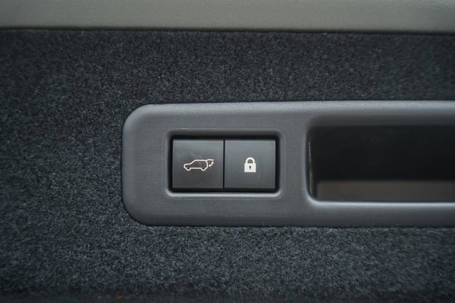 Used 2021 Lexus RX 350L FWD w/ Premium Package image 10