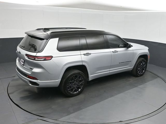 Used 2023 Jeep Grand Cherokee L Summit AWD/4WD image 35