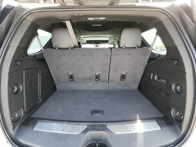 Used 2023 Chevrolet Tahoe High Country image 8