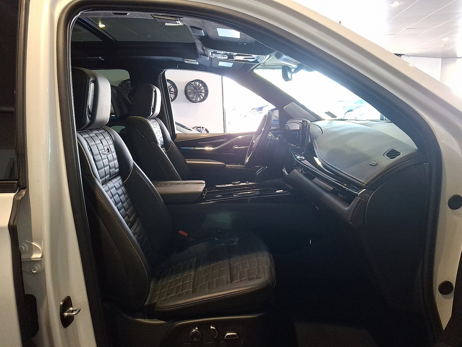 Used 2024 Cadillac Escalade V w/ LPO, Floor Liner Package image 17