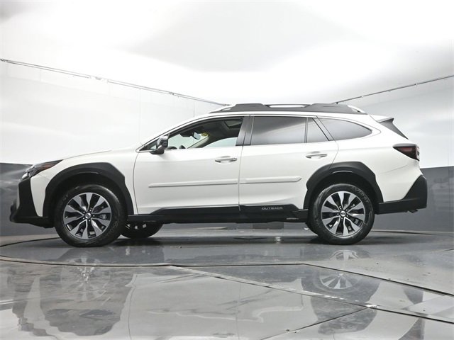 Used 2025 Subaru Outback Touring XT w/ Tech Package 3 image 37