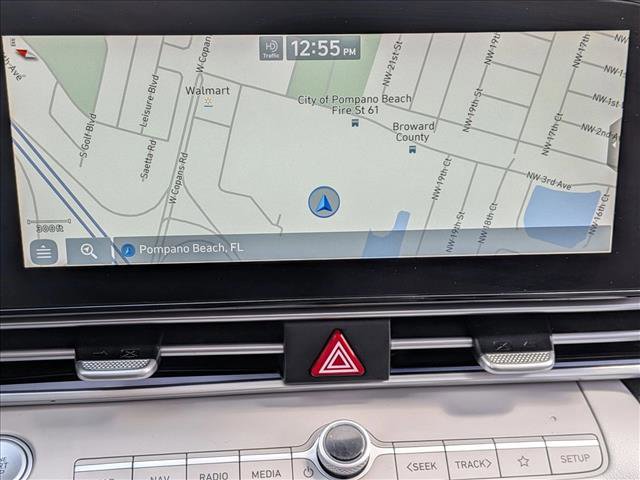 Used 2021 Hyundai Elantra Limited image 14