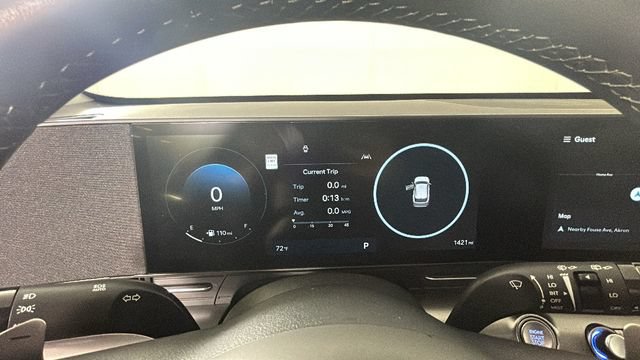 Certified 2025 Hyundai Kona SEL AWD/4WD image 17