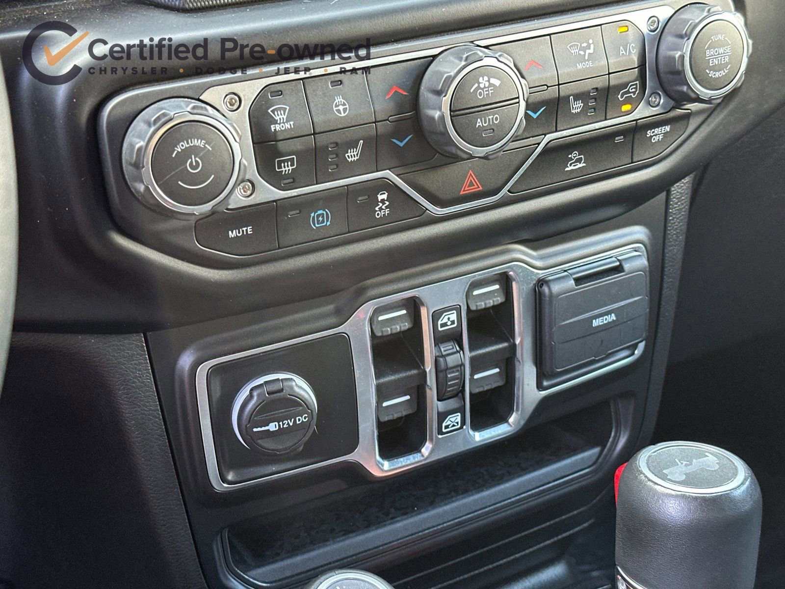 Used 2021 Jeep Wrangler Unlimited Sahara w/ Cold Weather Group image 22