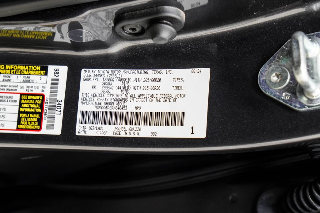 Used 2024 Toyota Sequoia Platinum AWD/4WD image 15