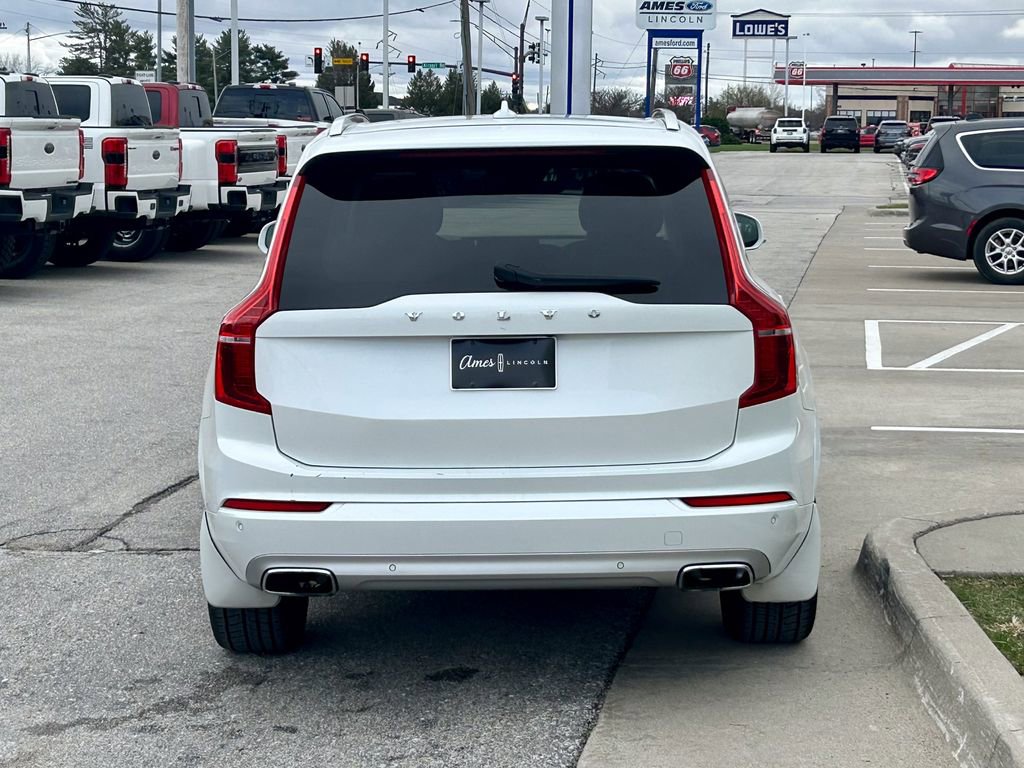 Used 2021 Volvo XC90 T5 Momentum w/ Climate Package image 5