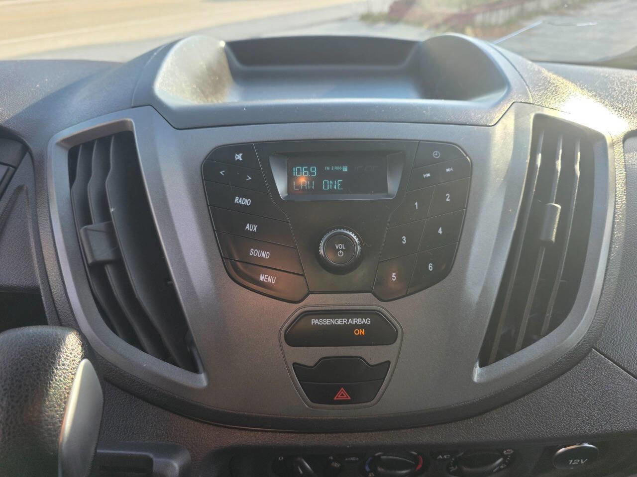 Used 2015 Ford Transit 250 130 Medium Roof image 13