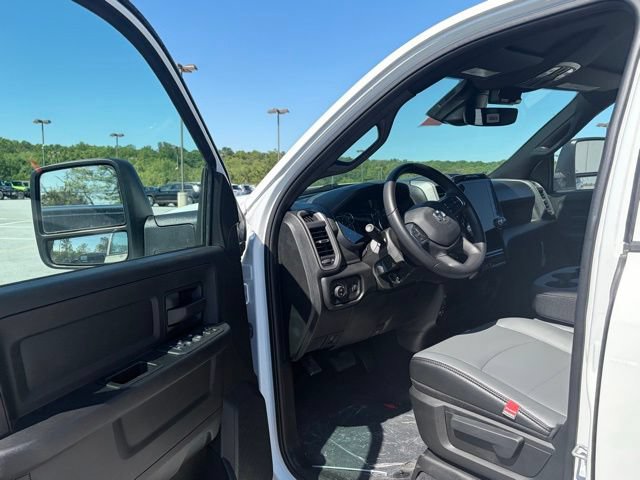 New 2026 RAM 3500 Tradesman AWD/4WD image 13