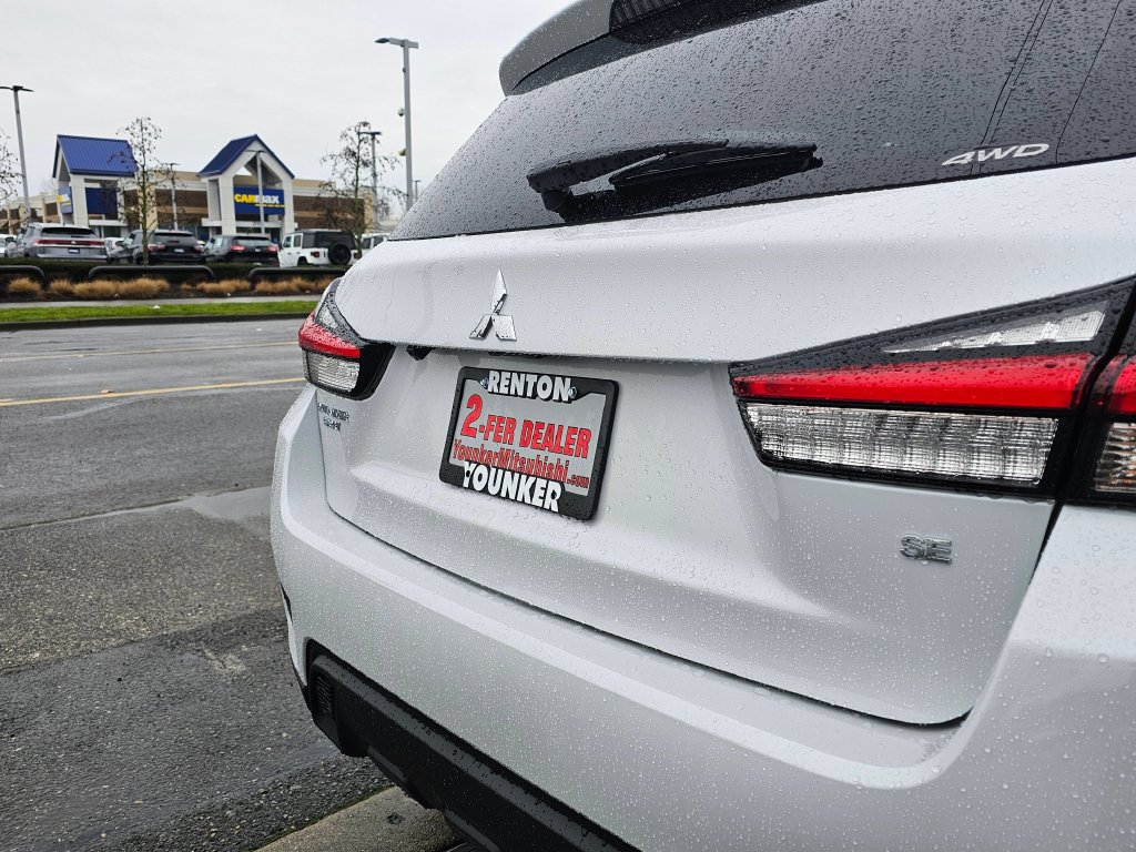New 2026 Mitsubishi Outlander Sport SE AWD/4WD image 10