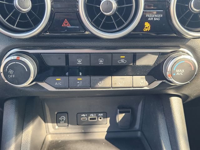 Used 2025 Nissan Sentra SV FWD image 19