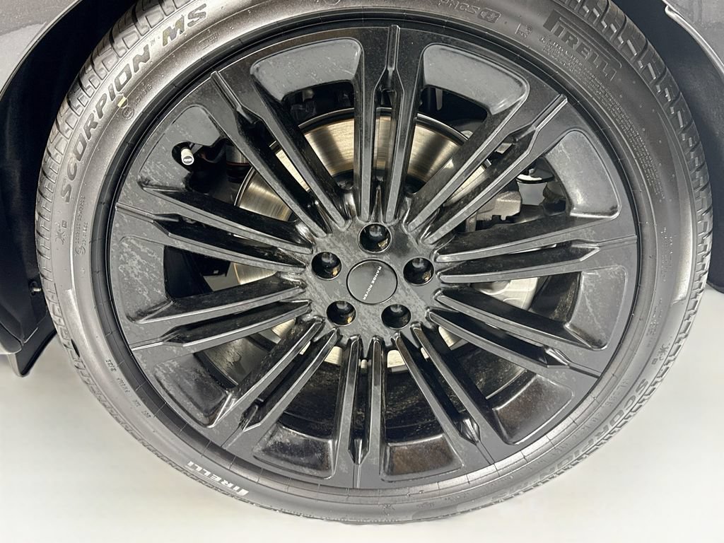 New 2026 Land Rover Range Rover SE AWD/4WD image 30