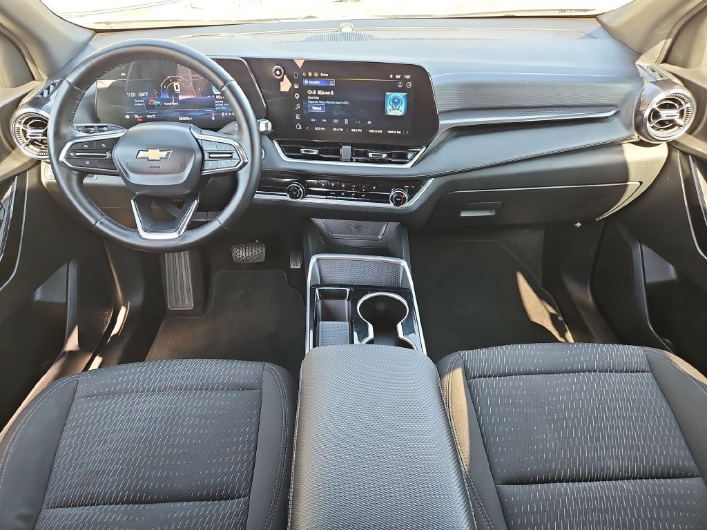 Used 2025 Chevrolet Equinox LT AWD/4WD image 23