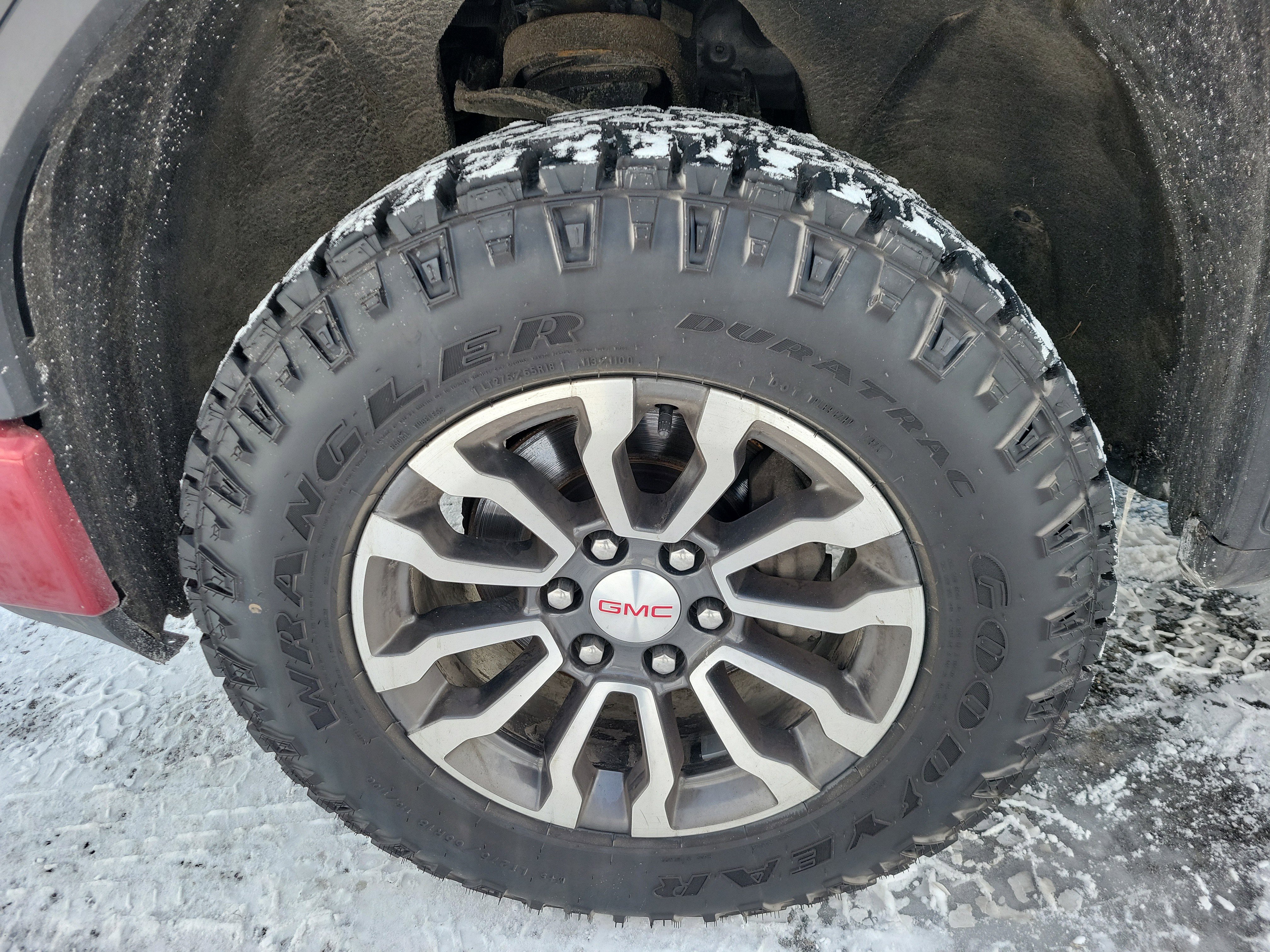 Used 2021 GMC Sierra 1500 AT4 w/ AT4 Value Package image 12