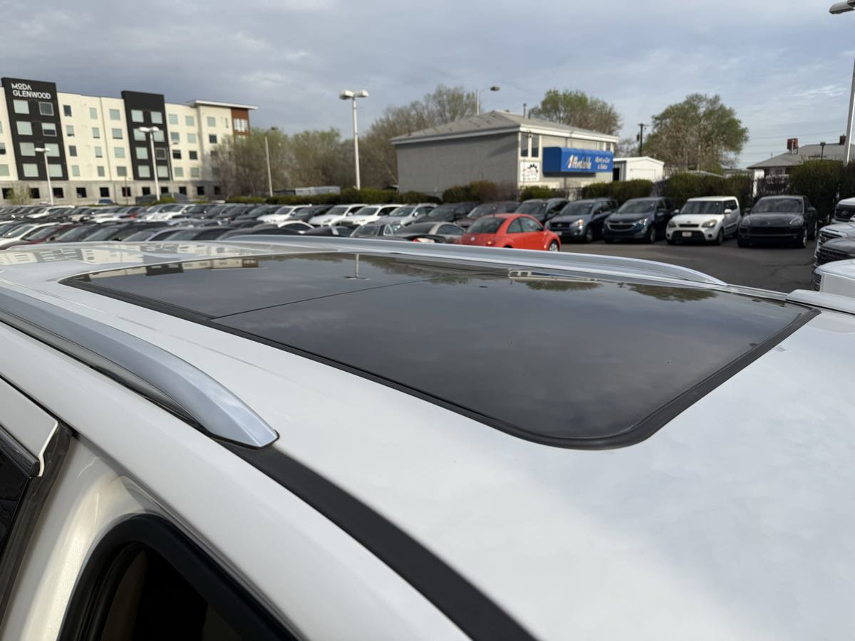 Used 2021 GMC Yukon Denali w/ Denali Ultimate Package image 27