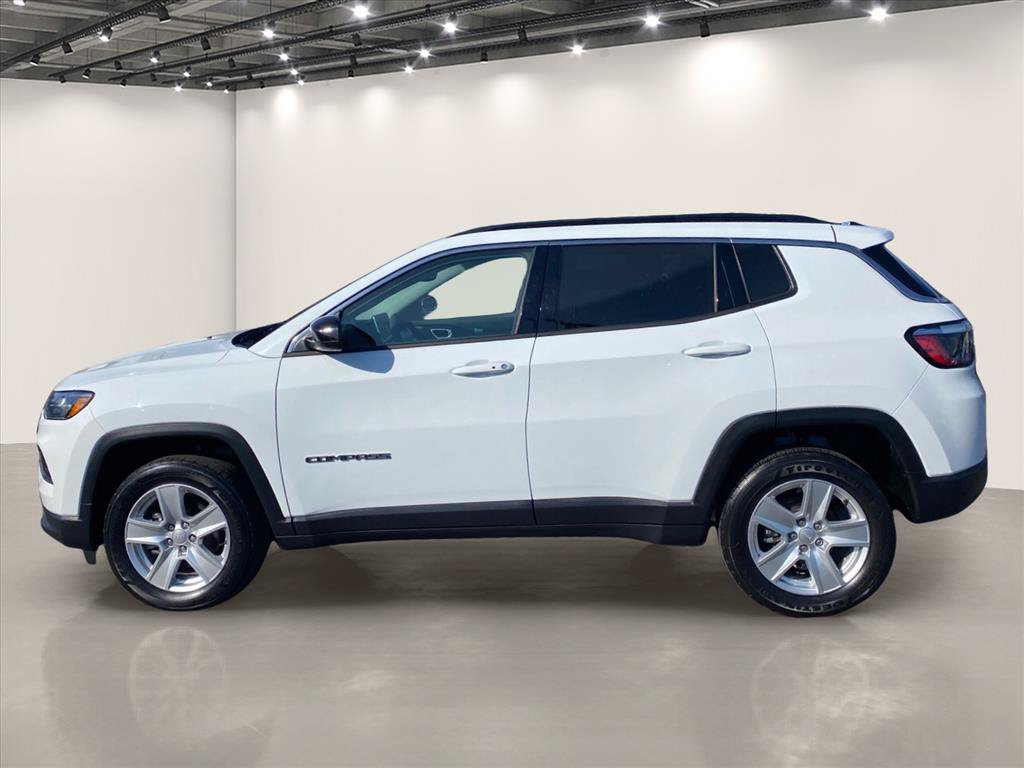 Used 2022 Jeep Compass Latitude AWD/4WD image 4
