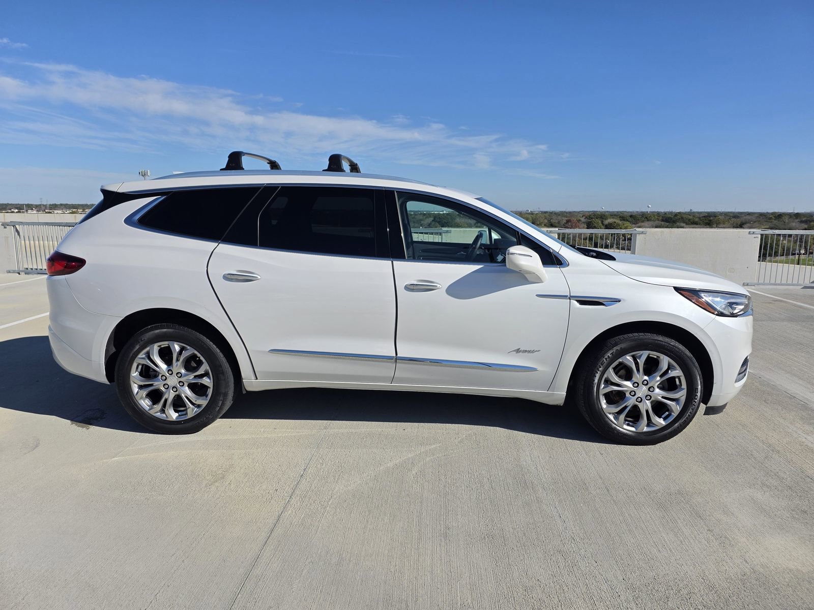 Used 2020 Buick Enclave Avenir w/ Avenir Technology Package image 5